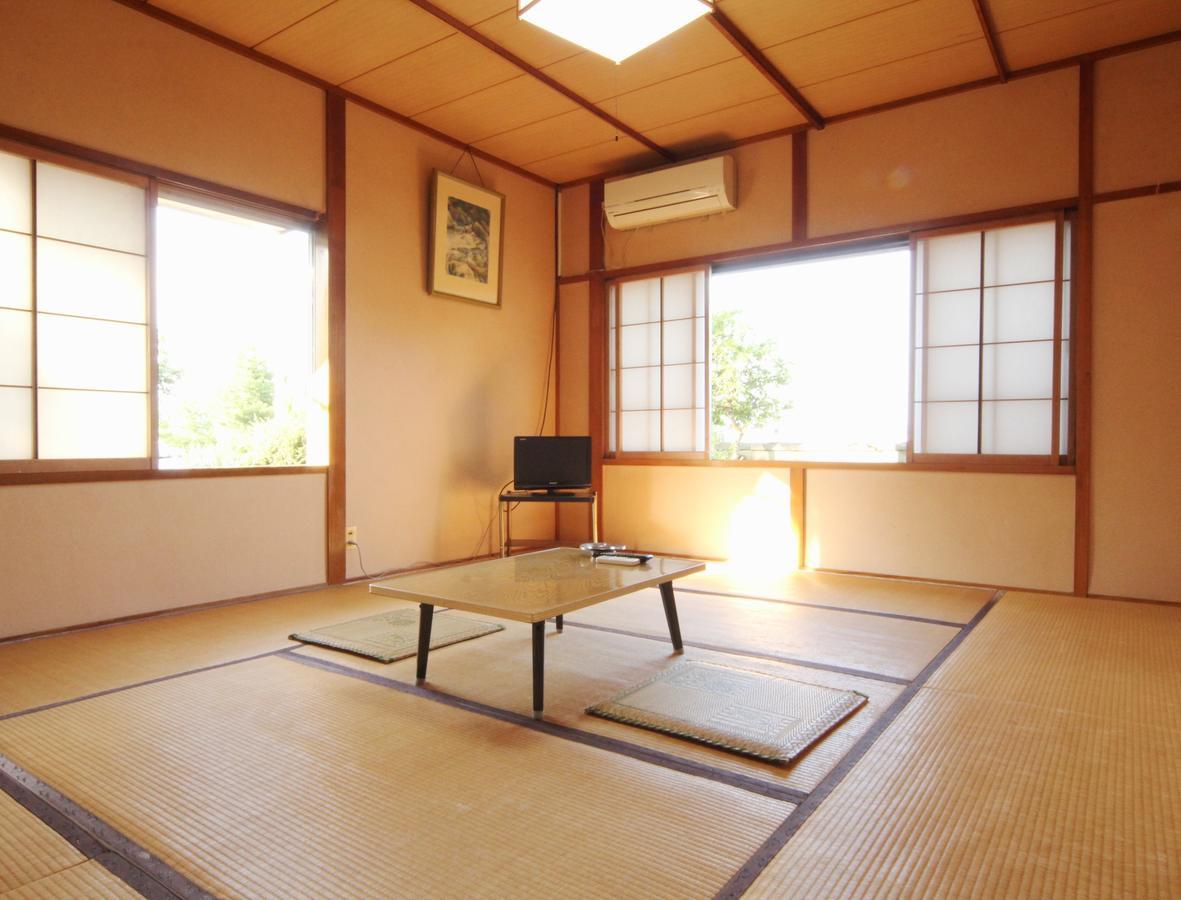 Hôtel Jugetsukan à Sado Extérieur photo